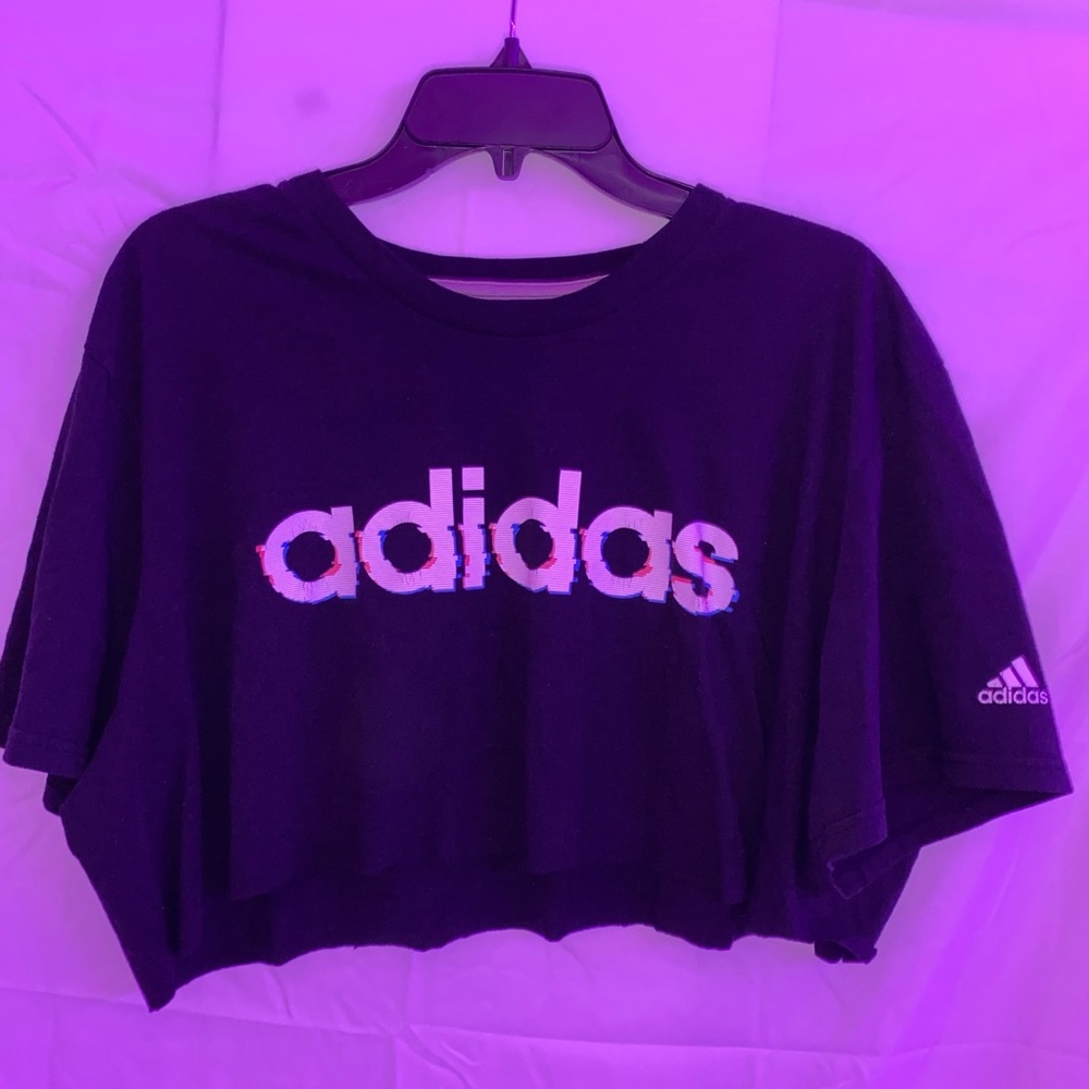 cropped t-shirt